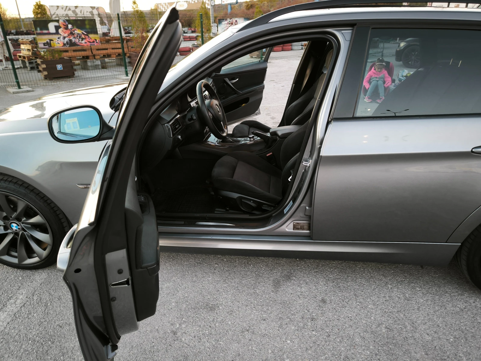 BMW 320  - изображение 9