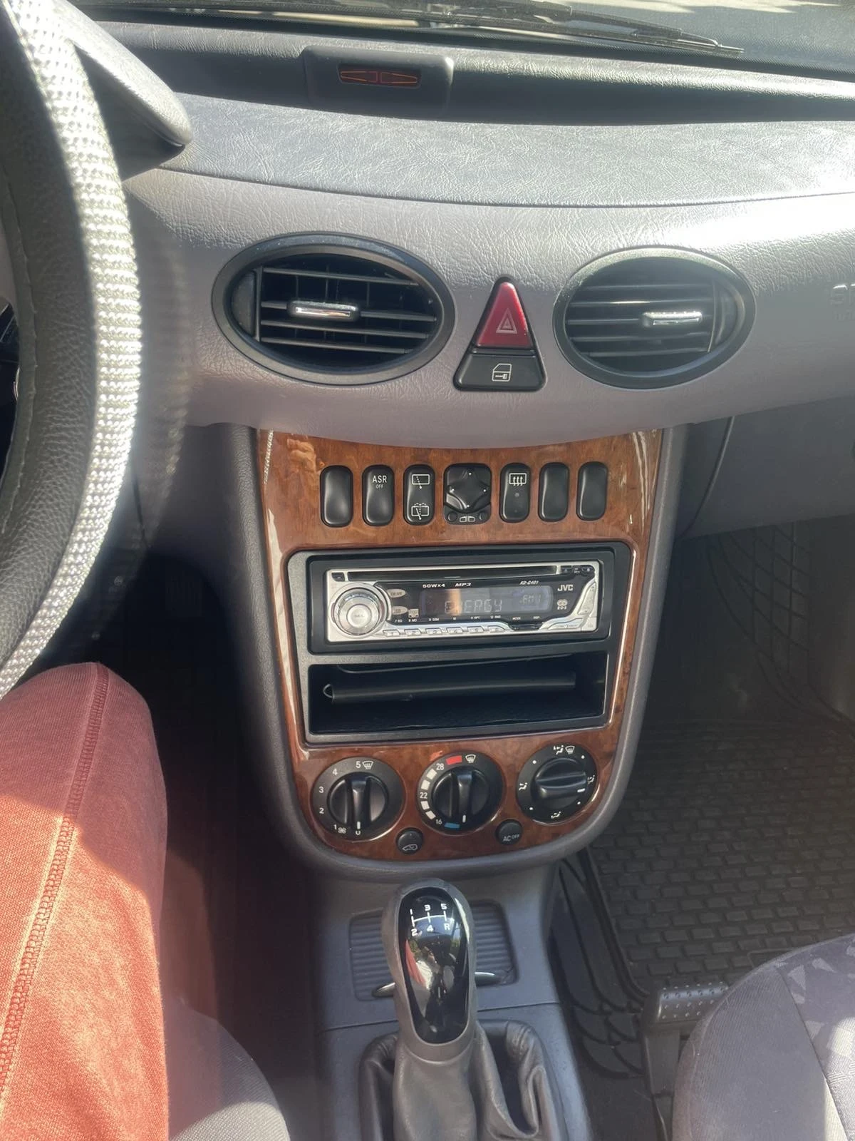 Mercedes-Benz A 160  - изображение 8