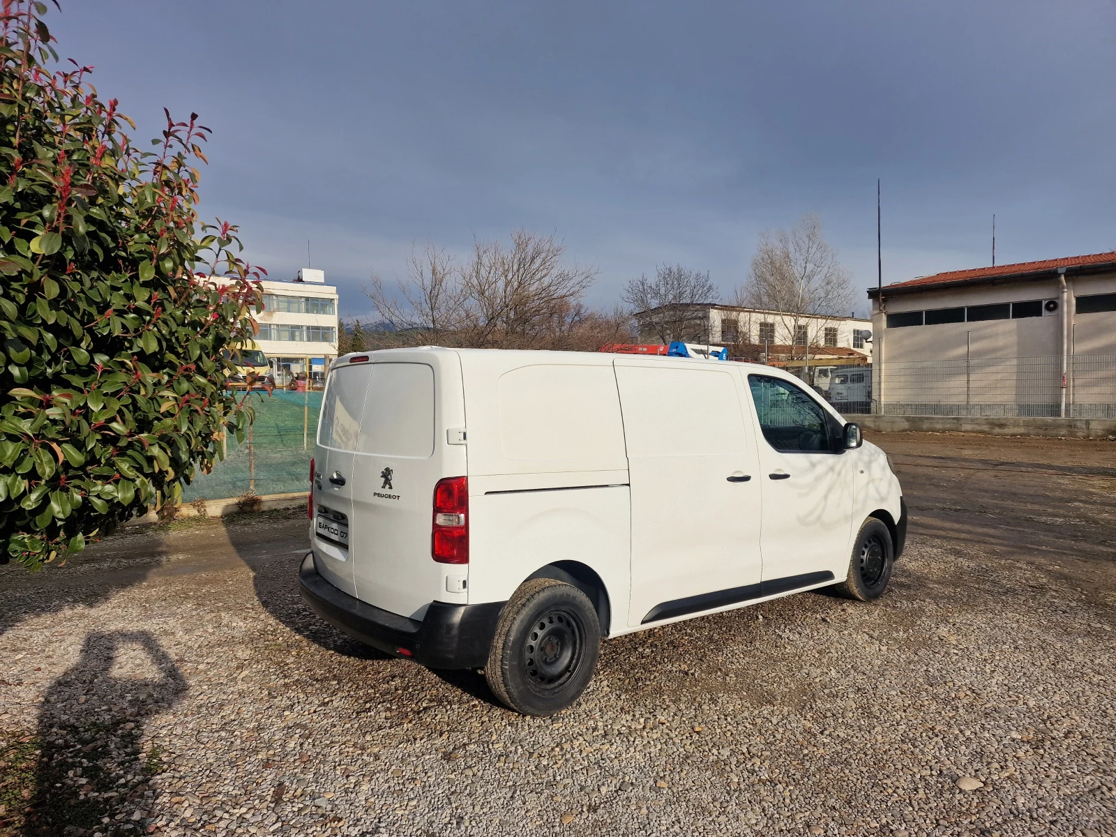 Peugeot Expert 2.0HDi Kasten L2 - изображение 5