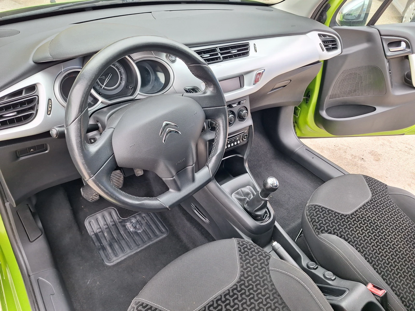 Citroen C3 1.4i | Mobile.bg � ����������� 15
