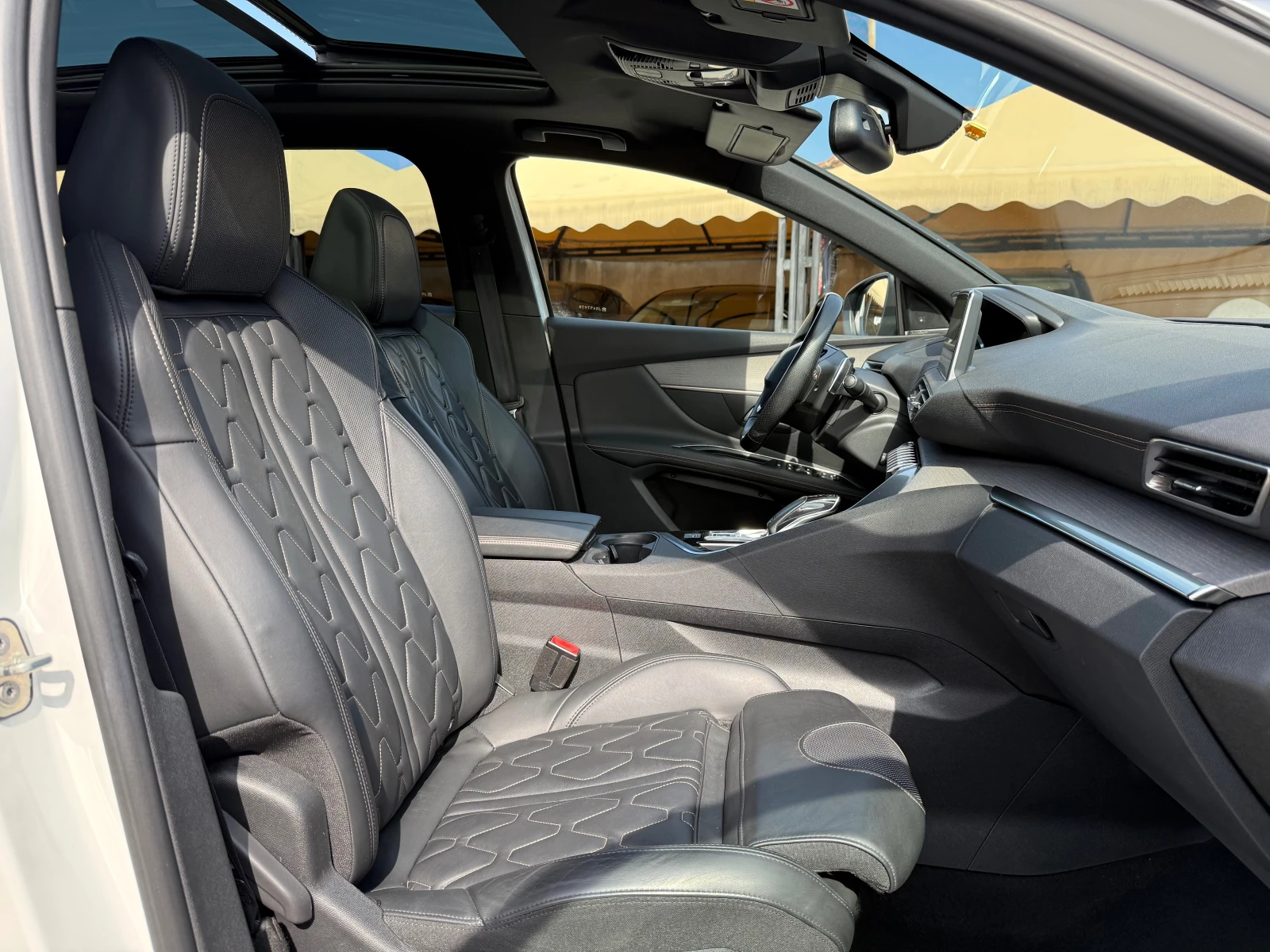 Peugeot 3008 2.0HDI-GT LINE FULL MAX !! 100% РЕАЛНИ КИЛОМЕТРИ !, снимка 14 - Автомобили и джипове - 54039174