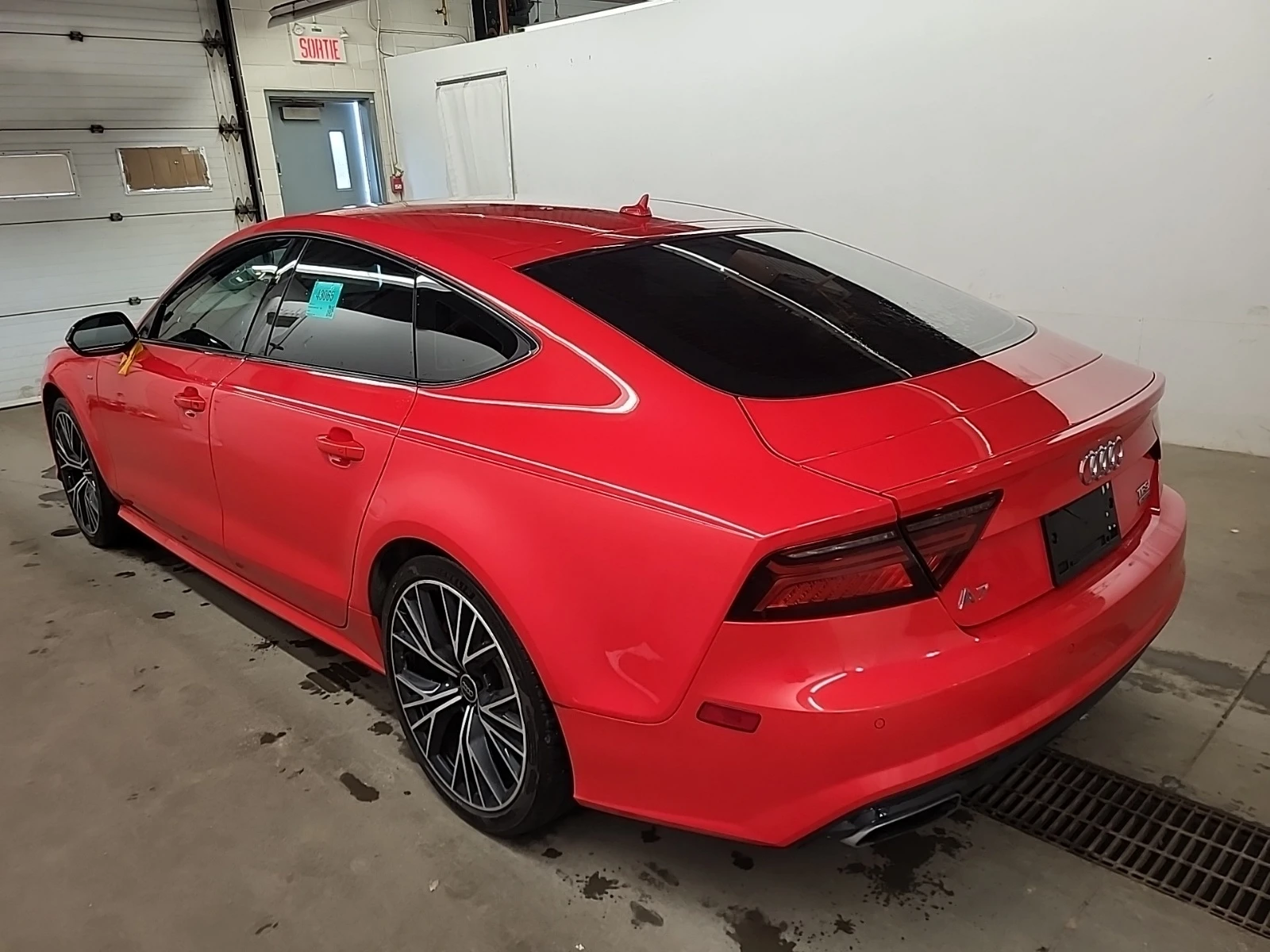 Audi A7 3.0Т * BOSE * CAMERA * CARFAX * , снимка 6 - Автомобили и джипове - 54181193