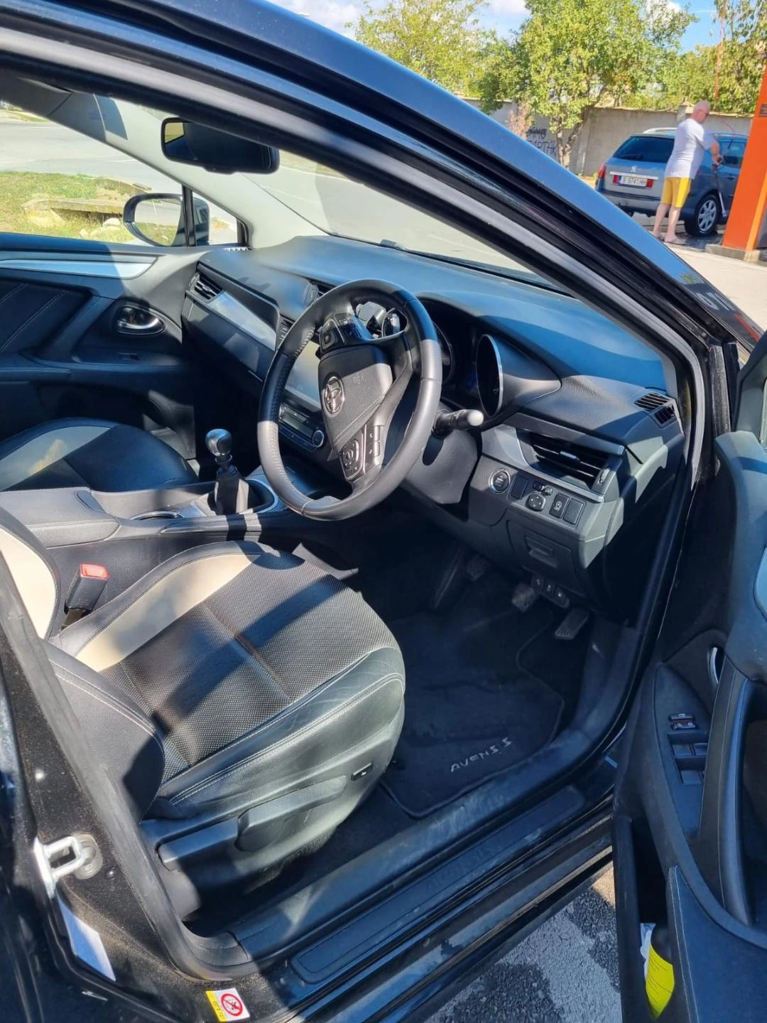 Toyota Avensis, снимка 5 - Автомобили и джипове - 54402146