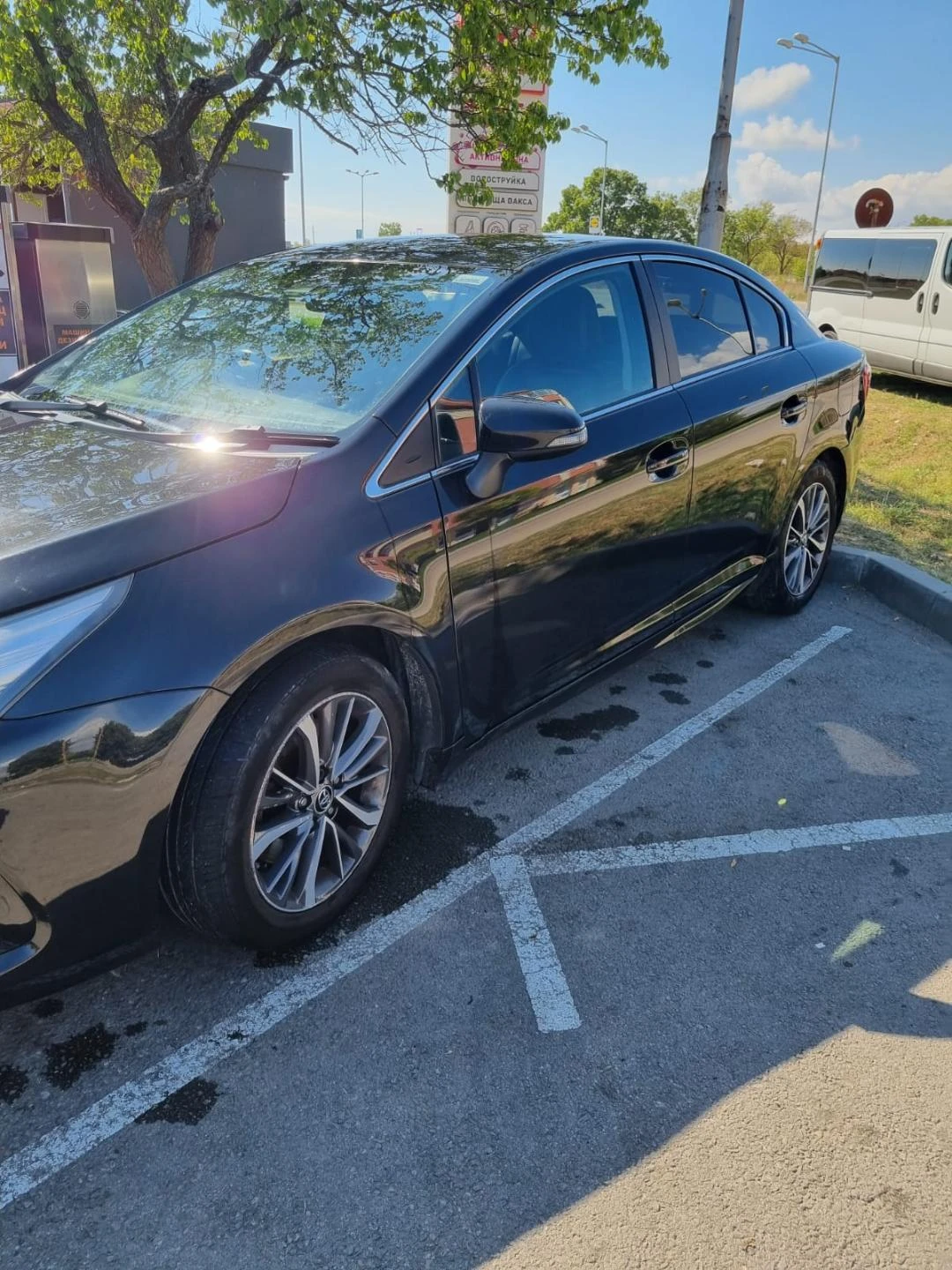 Toyota Avensis, снимка 2 - Автомобили и джипове - 54402146