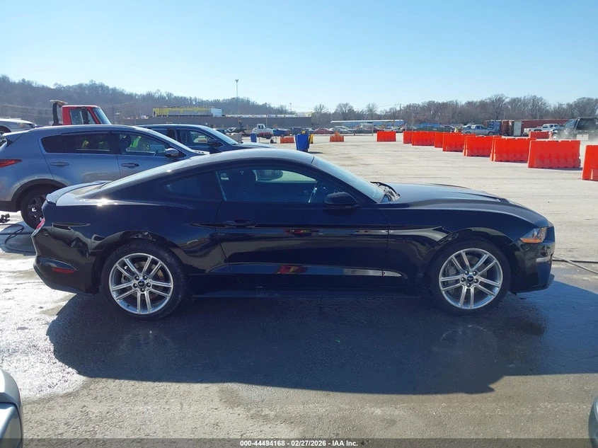 Ford Mustang 5.0l Gt Fastback, снимка 13 - Автомобили и джипове - 54568933