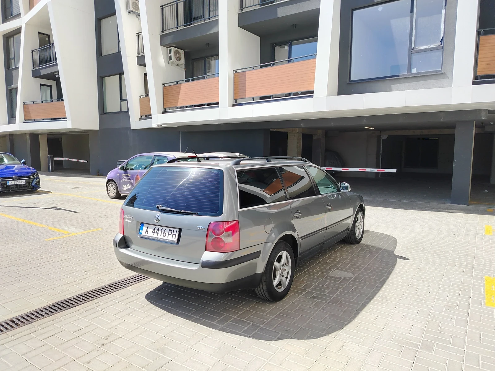 VW Passat 1.9tdi 101, снимка 4 - Автомобили и джипове - 54820090