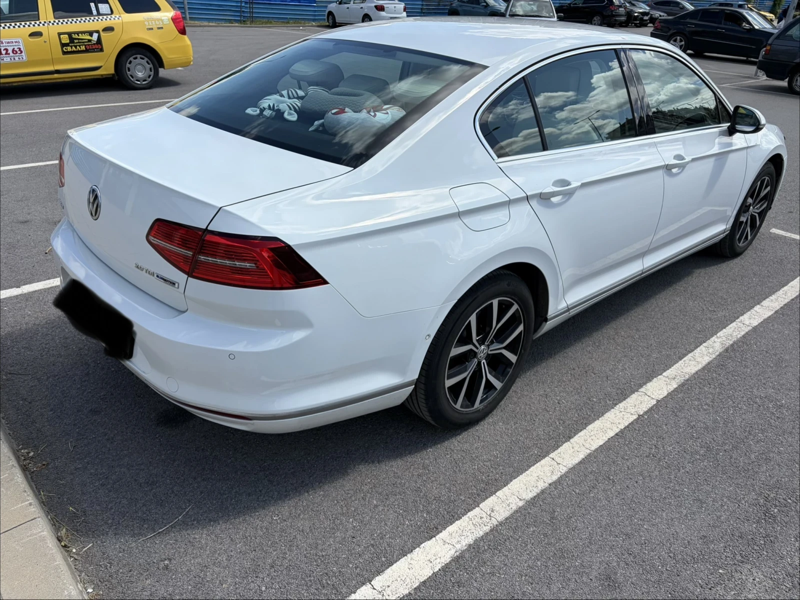 VW Passat Highline, B8, снимка 4 - Автомобили и джипове - 54980639