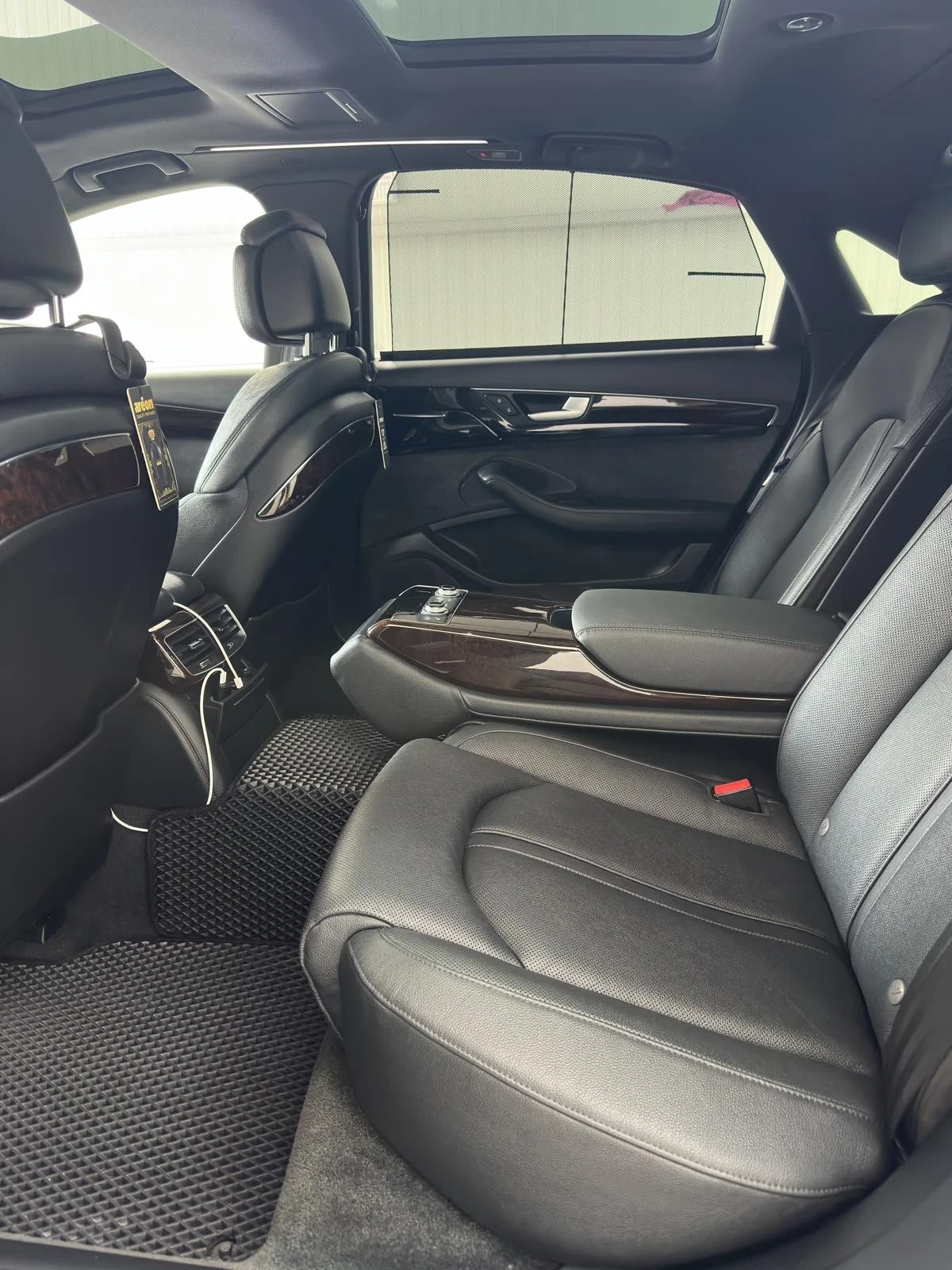 Audi A8 Audi A8L 3.0 TFSI Quattro, снимка 13 - Автомобили и джипове - 55578918