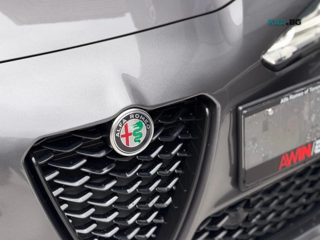 Alfa Romeo Giulia Veloce * Harman/Kardon * АвтоКредит (ЦЕНА ДО БГ), снимка 5 - Автомобили и джипове - 56134973