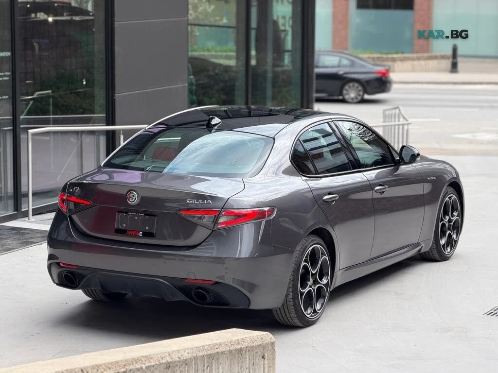 Alfa Romeo Giulia Veloce * Harman/Kardon * АвтоКредит (ЦЕНА ДО БГ), снимка 8 - Автомобили и джипове - 56134973