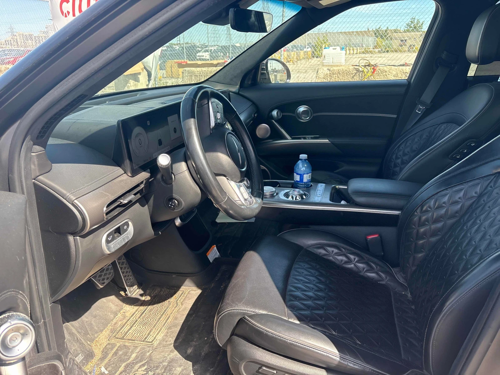 Genesis GV60 * Performance AWD* АВТОКРЕДИТ* , снимка 5 - Автомобили и джипове - 56195351