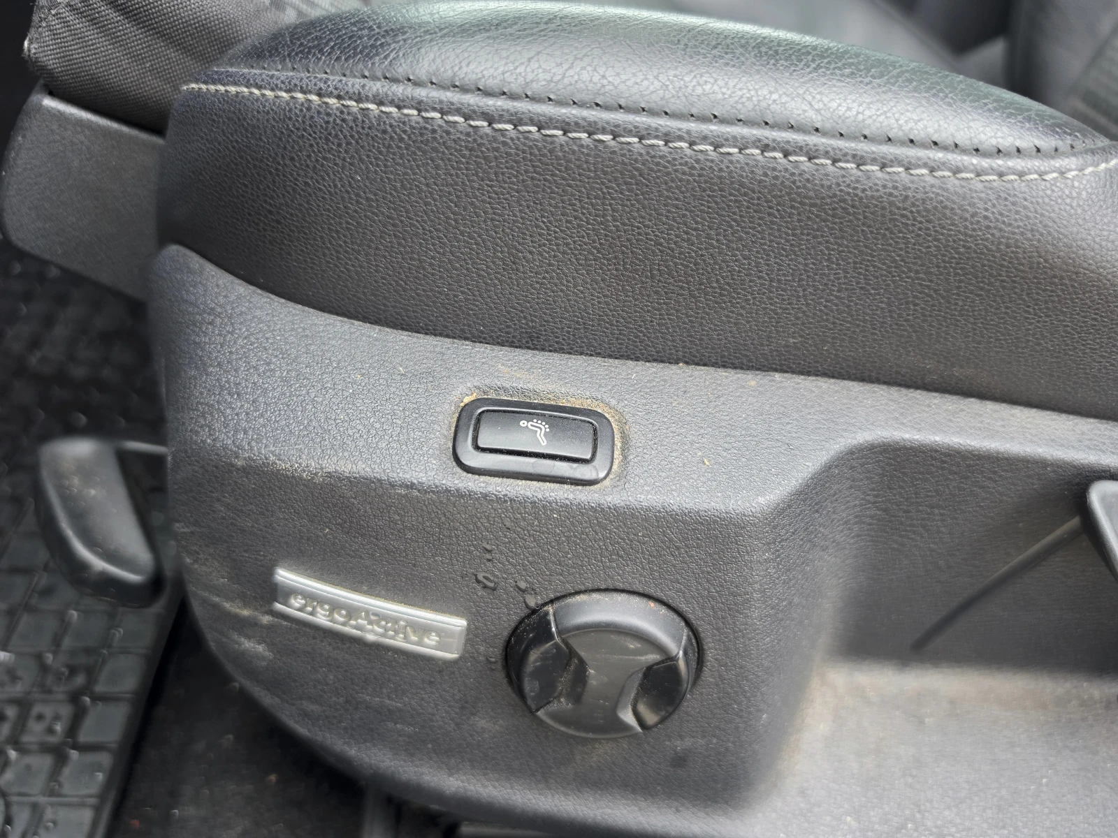 VW Golf, снимка 12 - Автомобили и джипове - 56746458