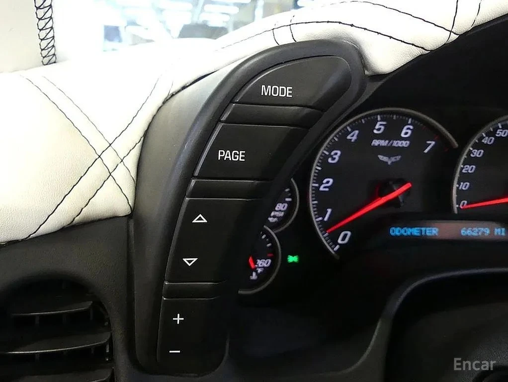 Chevrolet Corvette * Coupe * , снимка 11 - Автомобили и джипове - 56748403