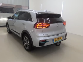 Kia Niro 64KWh/EXECUTIVE LINE/SOH100%/KIACONN/FULL!, снимка 4