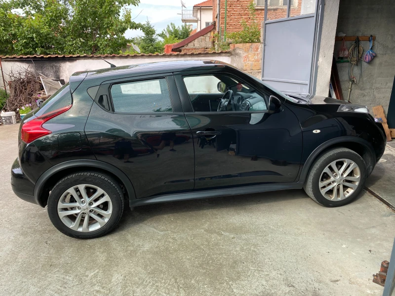 Nissan Juke, снимка 8 - Автомобили и джипове - 47539041