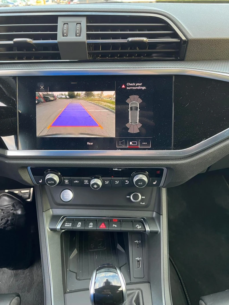 Audi Q3 45 TFSI Quattro, S-Line x2, снимка 12 - Автомобили и джипове - 51516100