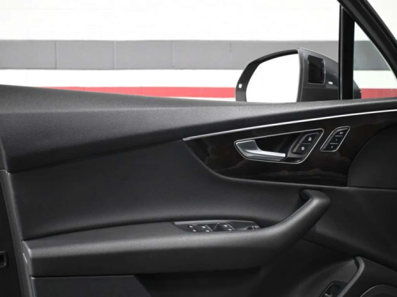 Audi Q7 * quatro Progressiv * CARFAX * БЕЗ ПЪРВОНАЧАЛНА ВН, снимка 12 - Автомобили и джипове - 53059102