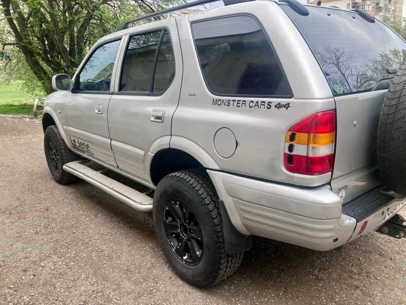 Opel Frontera 2.2 DTL, снимка 7 - Автомобили и джипове - 53209938