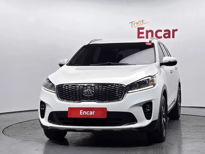 Kia Sorento The New Sorento Diesel 2.0 2Wd Prestige, снимка 3 - Автомобили и джипове - 55640072