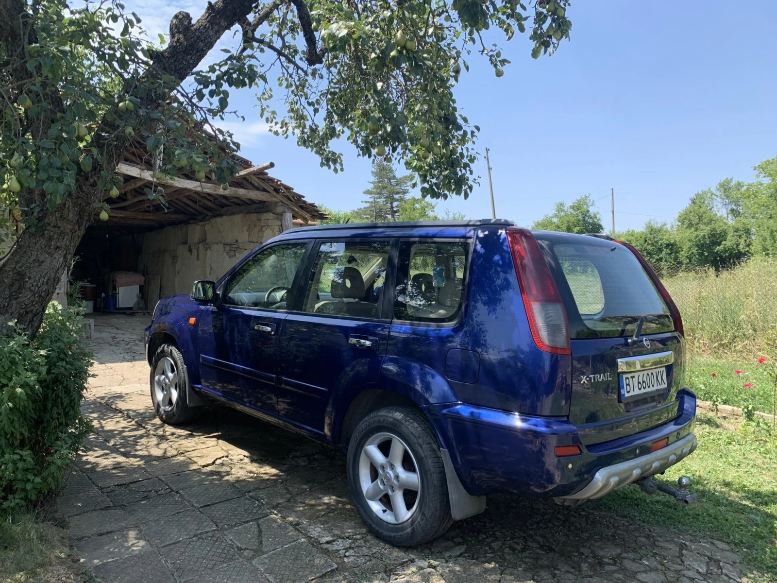 Nissan X-trail 2.2 - изображение 2