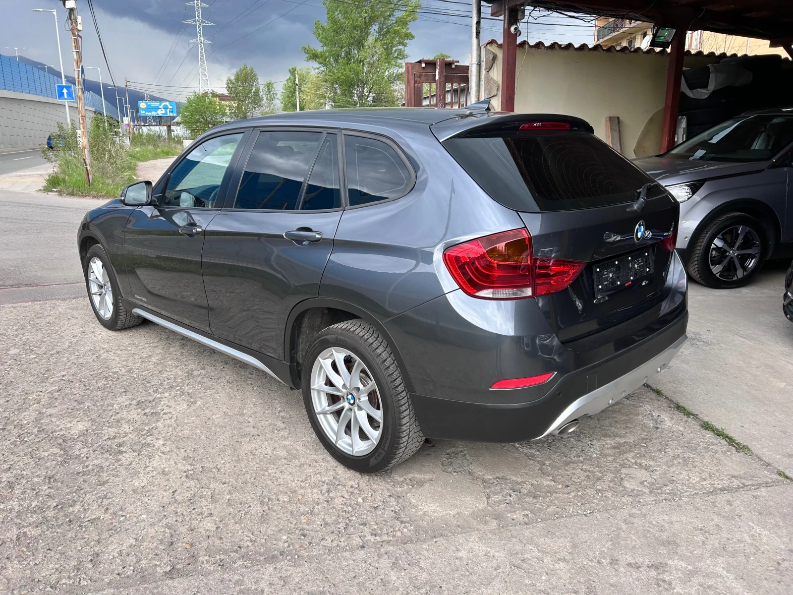 BMW X1 18d xLine SDRIVE - изображение 2