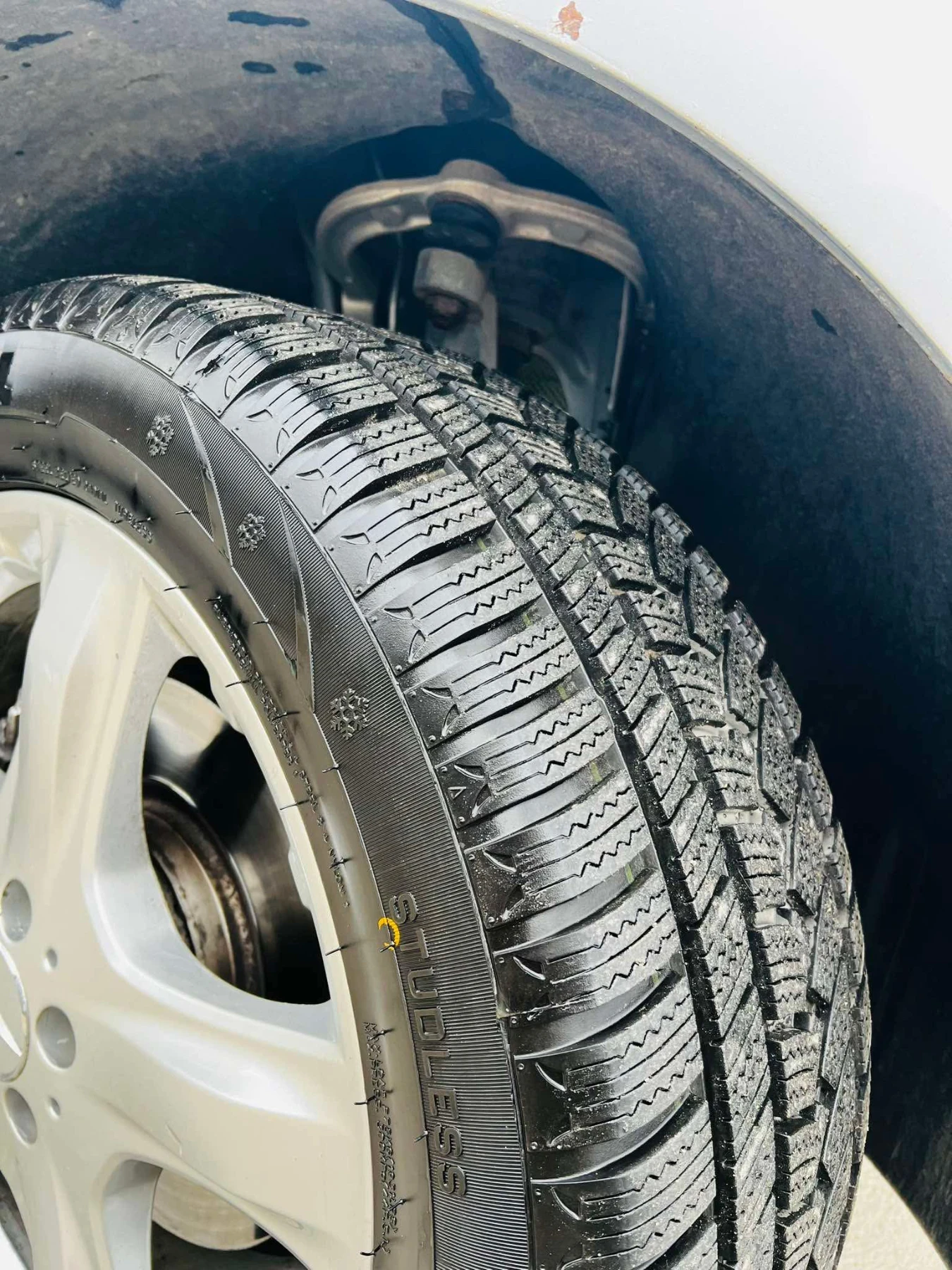 Mercedes-Benz ML 320  - изображение 4