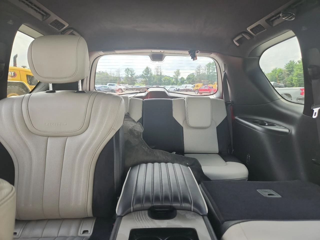 Infiniti QX80 LUXE* 5.6V8* ПЕРФЕКТНА - изображение 10