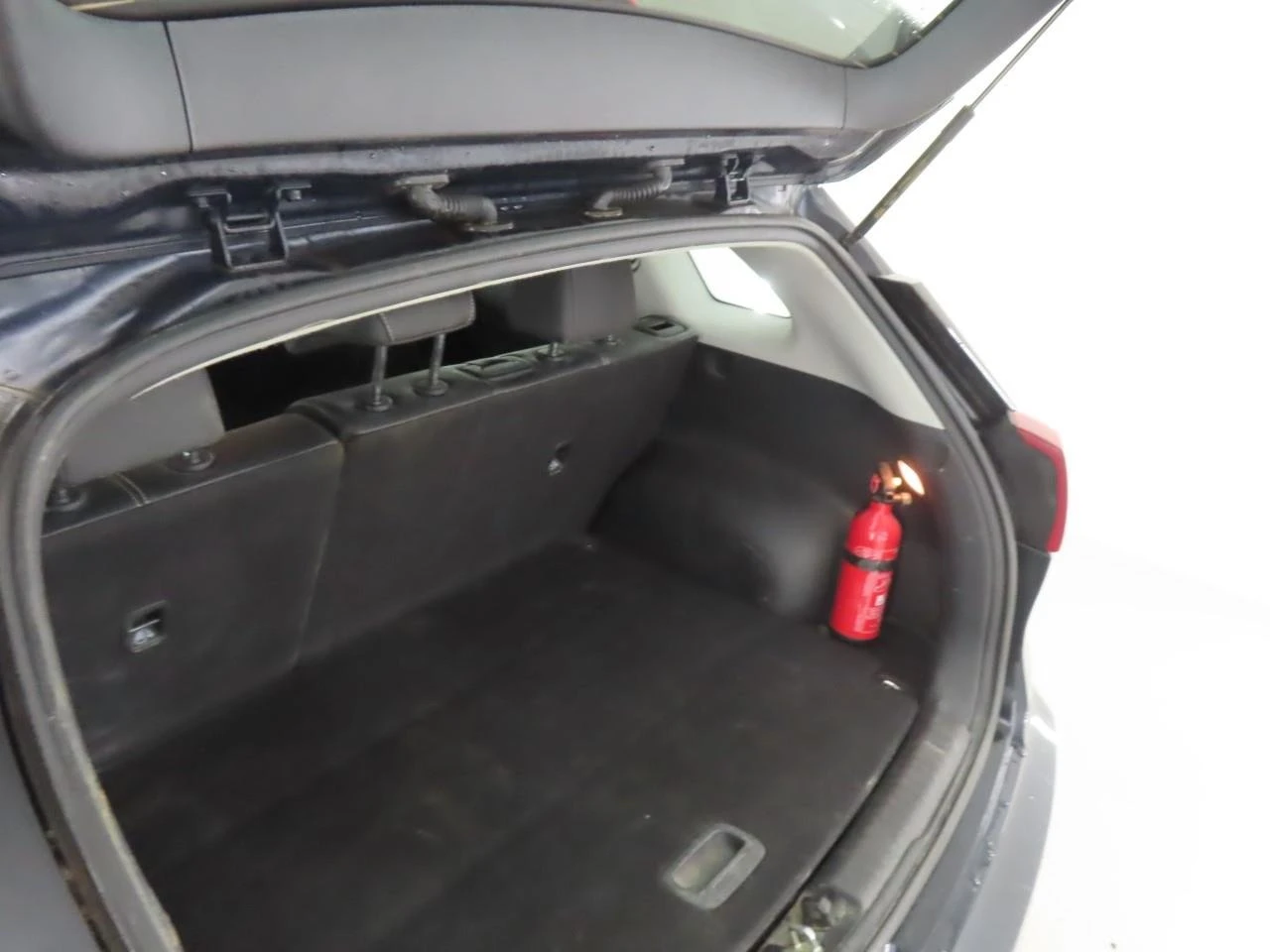 Kia Niro 64KWh/DYNAMIC LINE/SOH100%/KIA CONNECT/2020, снимка 6 - Автомобили и джипове - 53497693