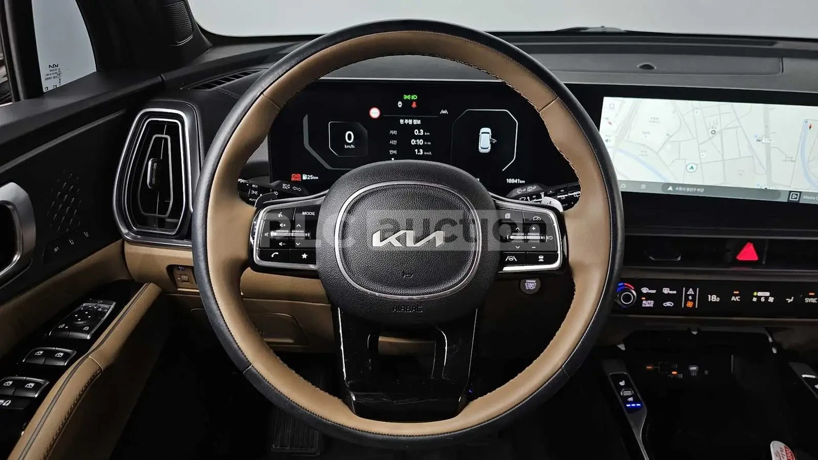 Kia Sportage 2.5T* Подгрев + волан / Обудхване* дистроник* 360, снимка 13 - Автомобили и джипове - 54660558