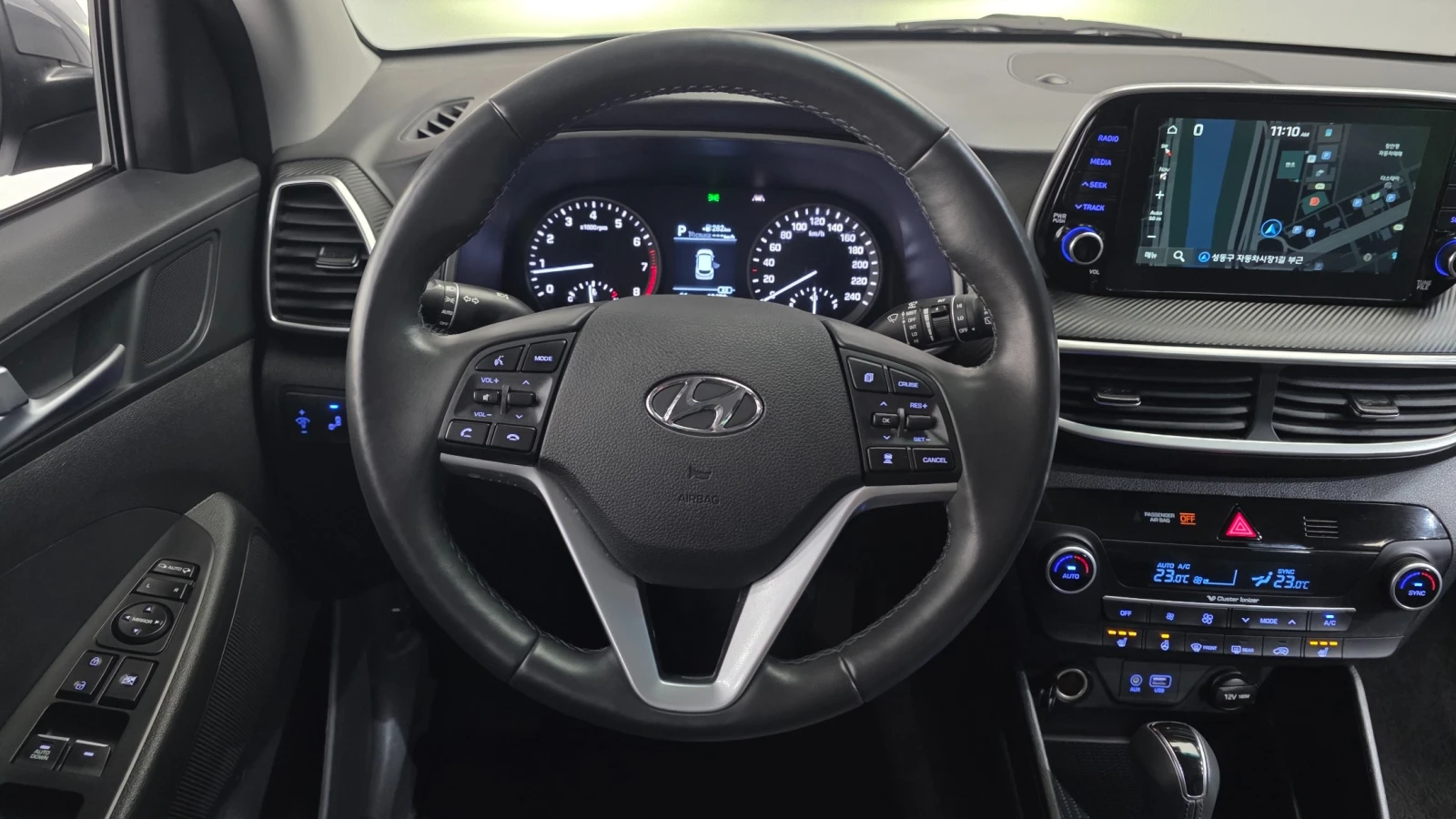 Hyundai Tucson * 1.6* , снимка 12 - Автомобили и джипове - 54962131