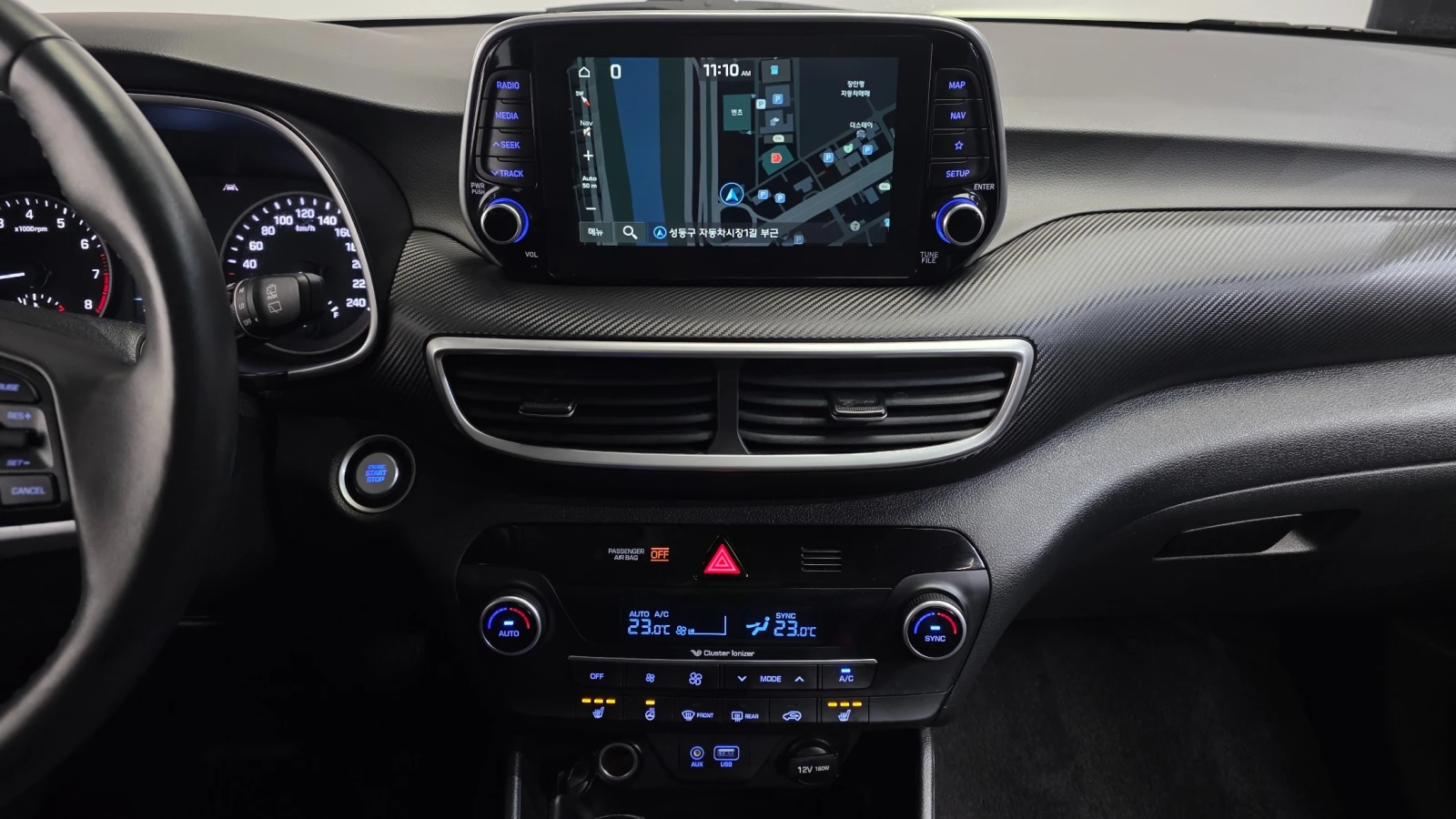 Hyundai Tucson * 1.6* , снимка 14 - Автомобили и джипове - 54962131