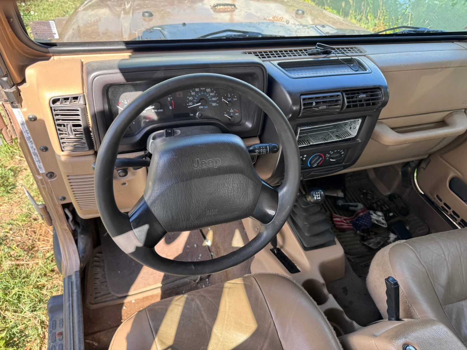 Jeep Wrangler 2.5i, 118кс, 4x4, 2000 г., снимка 6 - Автомобили и джипове - 55035772