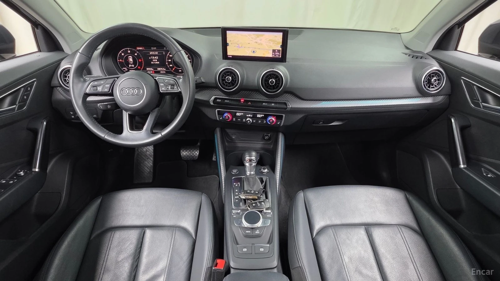 Audi Q2 35 TDI* КОЖА* НАВИ* ПАНО, снимка 5 - Автомобили и джипове - 55481012