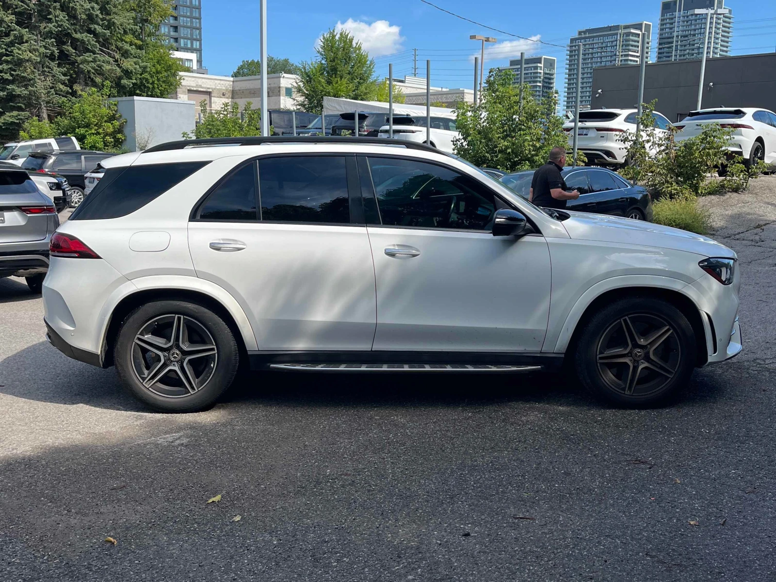 Mercedes-Benz GLE 450 * CARFAX * ОПЦИЯ ЗА ФИНАНСИРАНЕ * , снимка 3 - Автомобили и джипове - 55944189