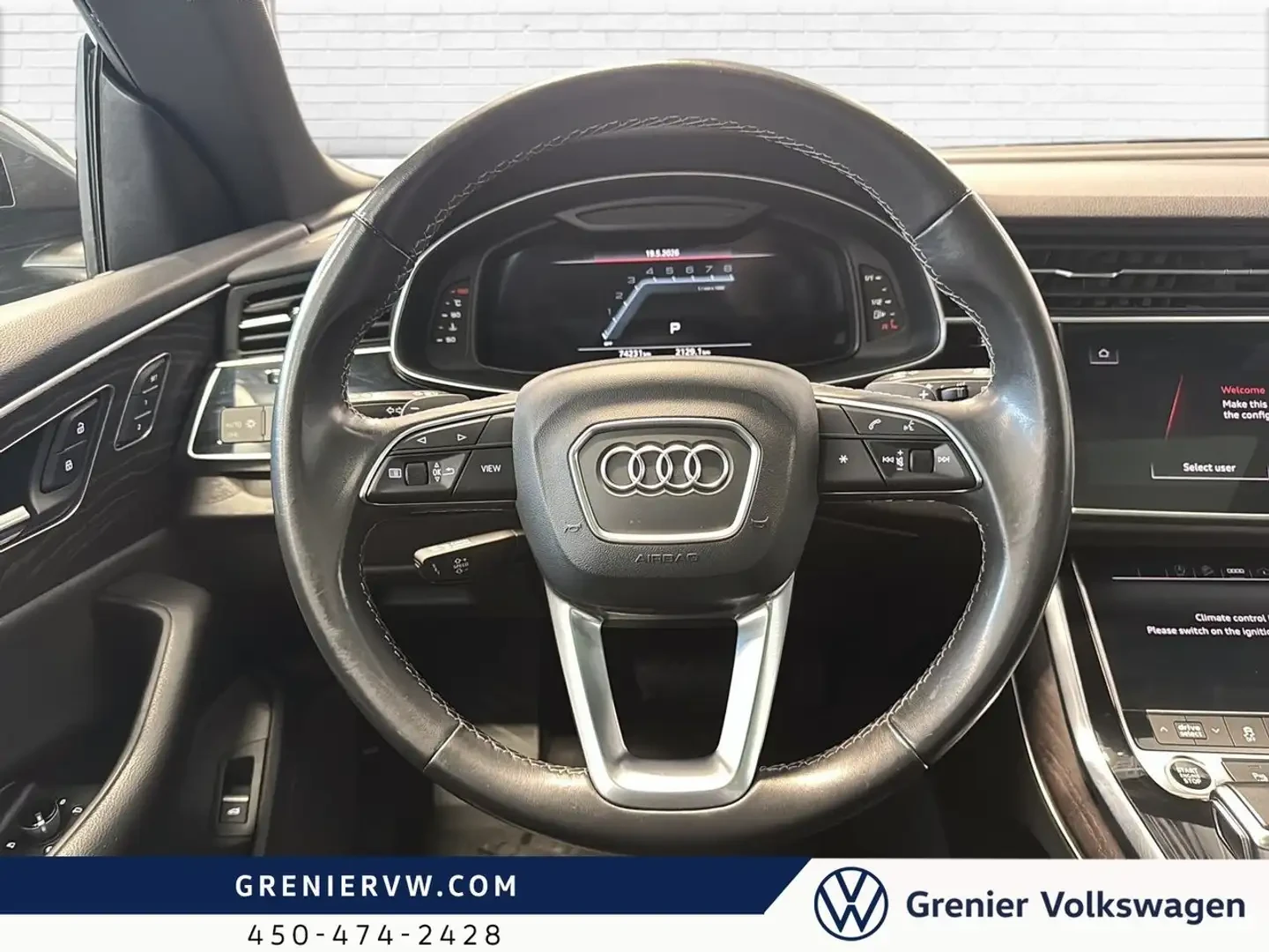 Audi Q8 55TFSI* MATRIX* S* LINE* ОБДУХВАНЕ* ДИСТРОНИК* , снимка 6 - Автомобили и джипове - 55977045