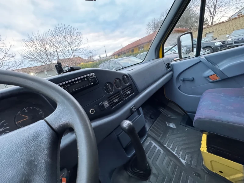 Mercedes-Benz Sprinter 312CDI без точка ръжда, снимка 8 - Бусове и автобуси - 49367762