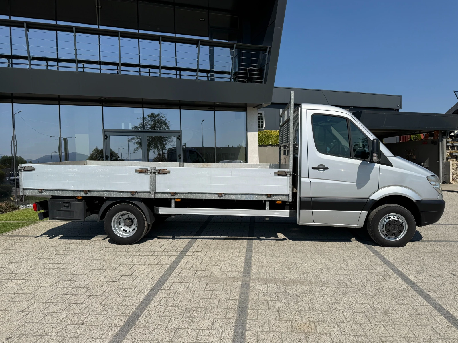 Mercedes-Benz Sprinter 516CDI до 3.5т. 4.40м. Клима Euro 5 , снимка 7 - Бусове и автобуси - 55752695