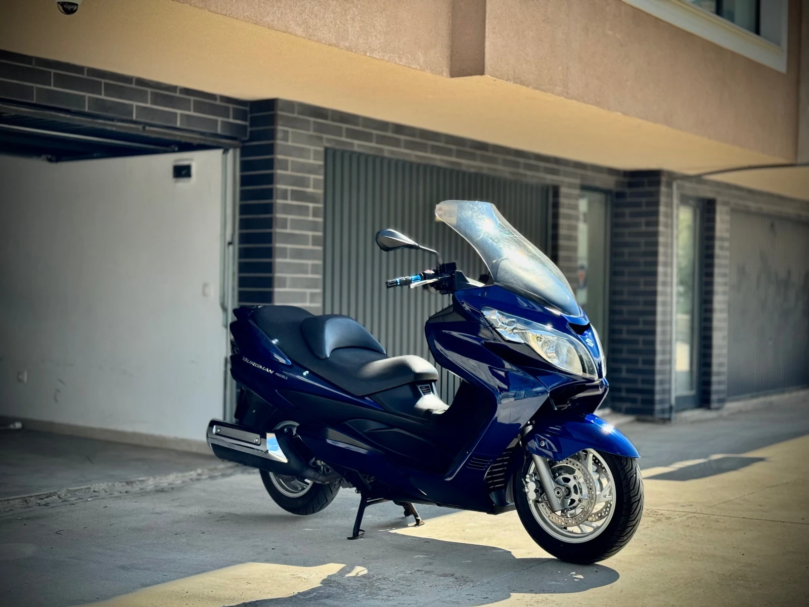 Suzuki Burgman 400i Facelift Регистриран, Обслужен - изображение 2