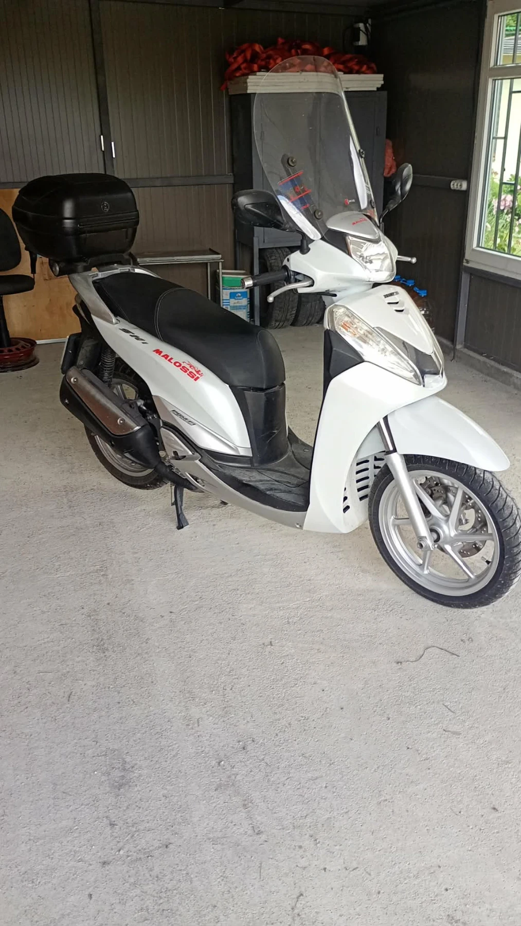 Honda Sh, снимка 2 - Мотоциклети и мототехника - 54727174