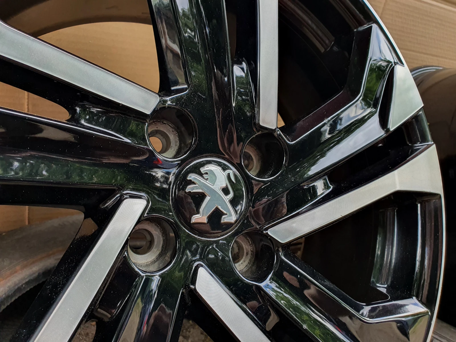 Джанти за Peugeot 2008, снимка 10 - Гуми и джанти - 55015647