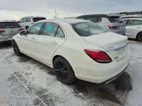 Mercedes-Benz C 300 * Без инциденти * Два чифта джанти * CARFAX * , снимка 4