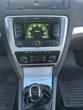 Skoda Octavia 2.0TDI 140kc SCOUT, снимка 12