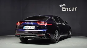 Kia Stinger 3.3 Turbo AWD* Pano* Обдух* HeadUp* 360* , снимка 2