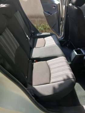 Mazda 2 1.5 i 59000 km!!!!!, снимка 8
