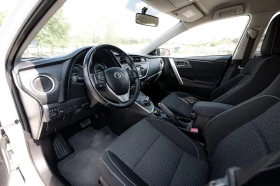 Обява за продажба на Toyota Auris 1.8 Hybrid ~17 100 лв. - изображение 5