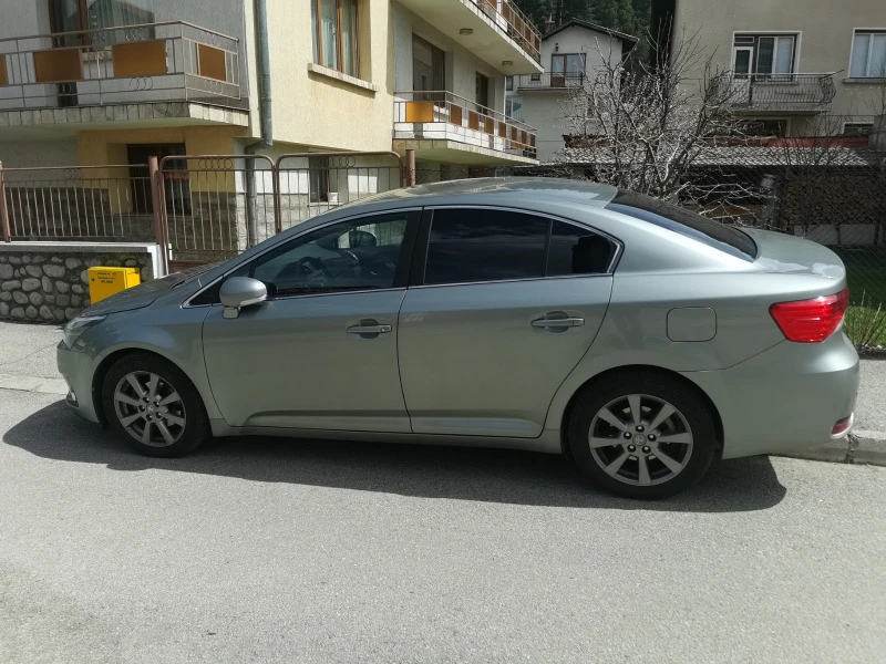 Toyota Avensis Т27, снимка 1 - Автомобили и джипове - 43812476