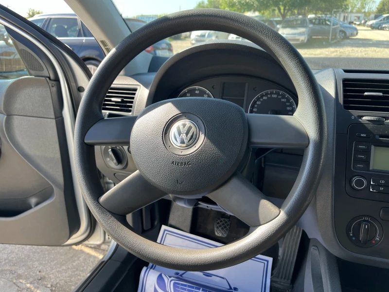 VW Golf 1.6 БЕНЗИН 102к.с, снимка 12 - Автомобили и джипове - 47260560