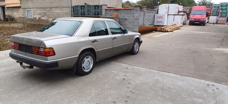 Mercedes-Benz 124 Лек, снимка 5 - Автомобили и джипове - 48538844