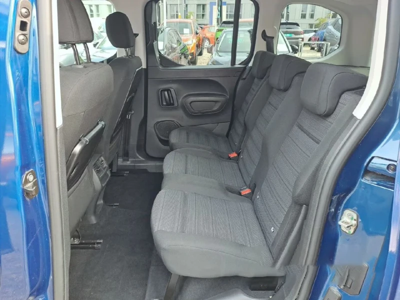 Opel Combo ELEGANCE/136HP/CAM/NAVI/ACC/LED/154g, снимка 13 - Автомобили и джипове - 51406781