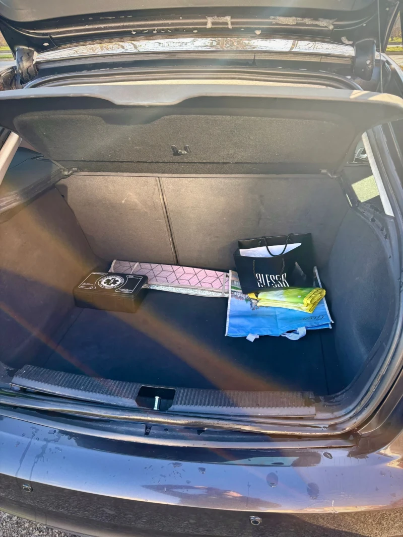 Audi A3 1.6 TDI 105HP, снимка 6 - Автомобили и джипове - 52803476